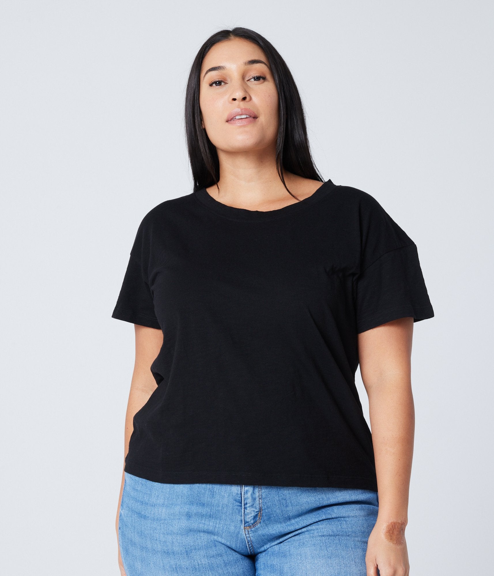 Women's Easy Crop Tee - Black