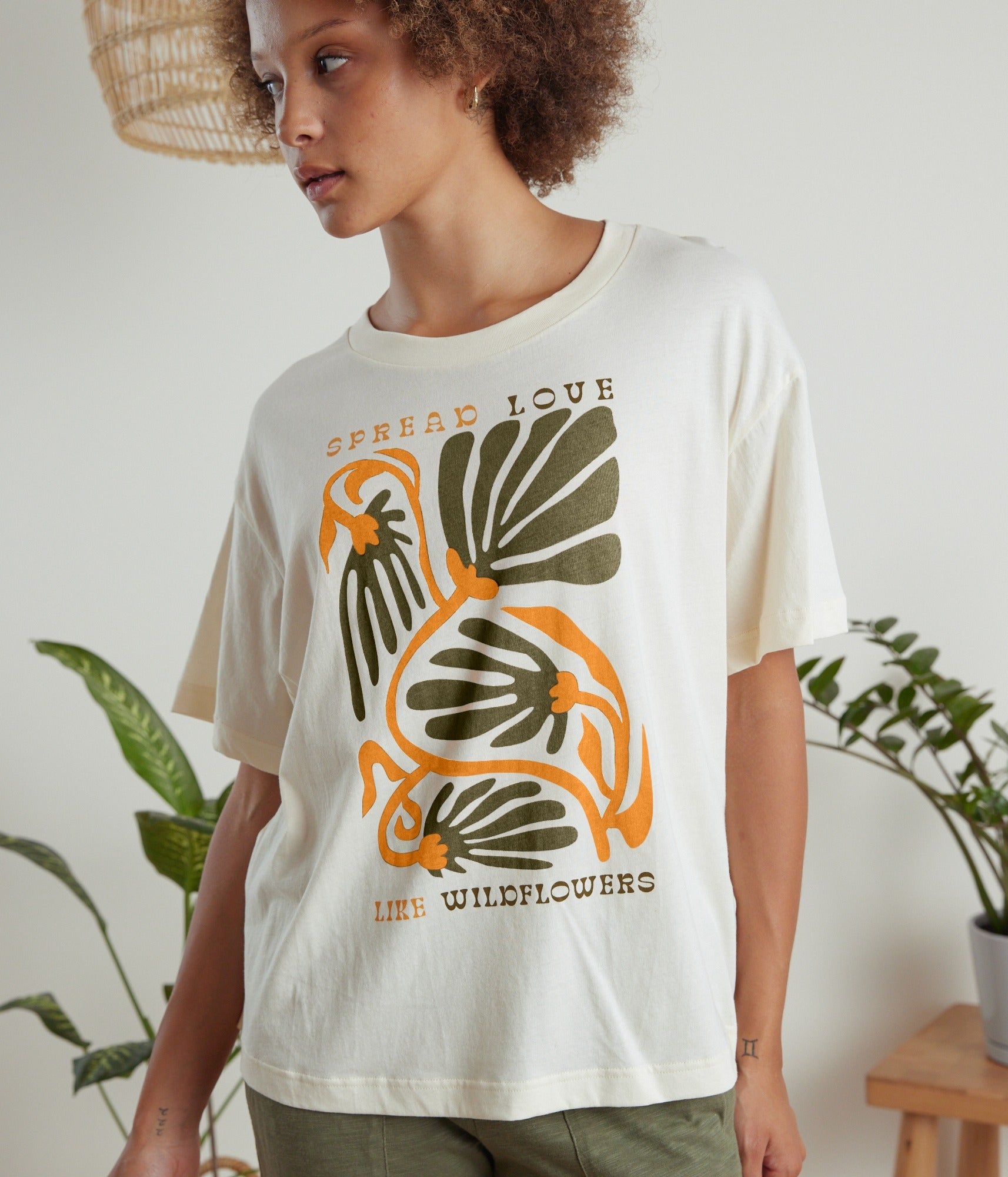 Wildflowers Relaxed Tee - Stone