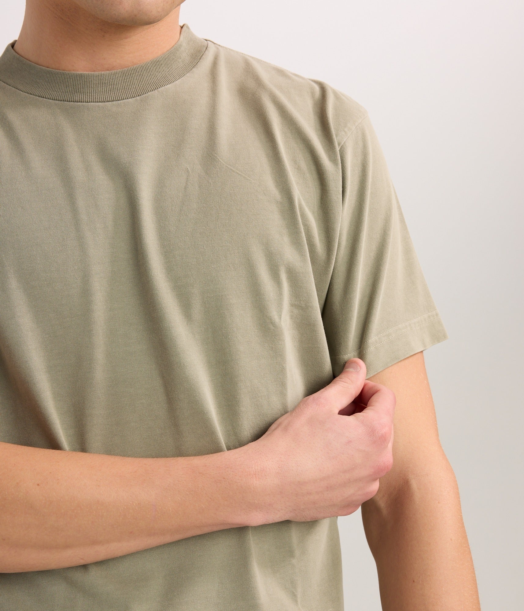 Unisex Standard Tee - Artichoke