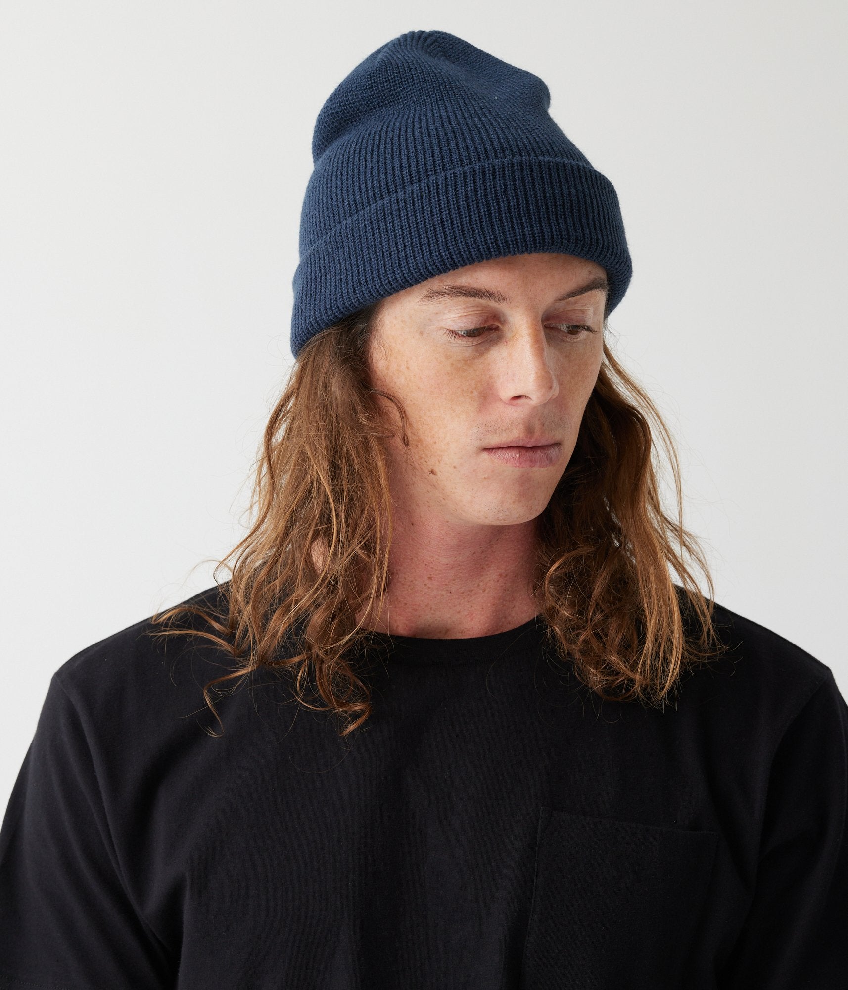 Ribbed-Knit Beanie - Navy