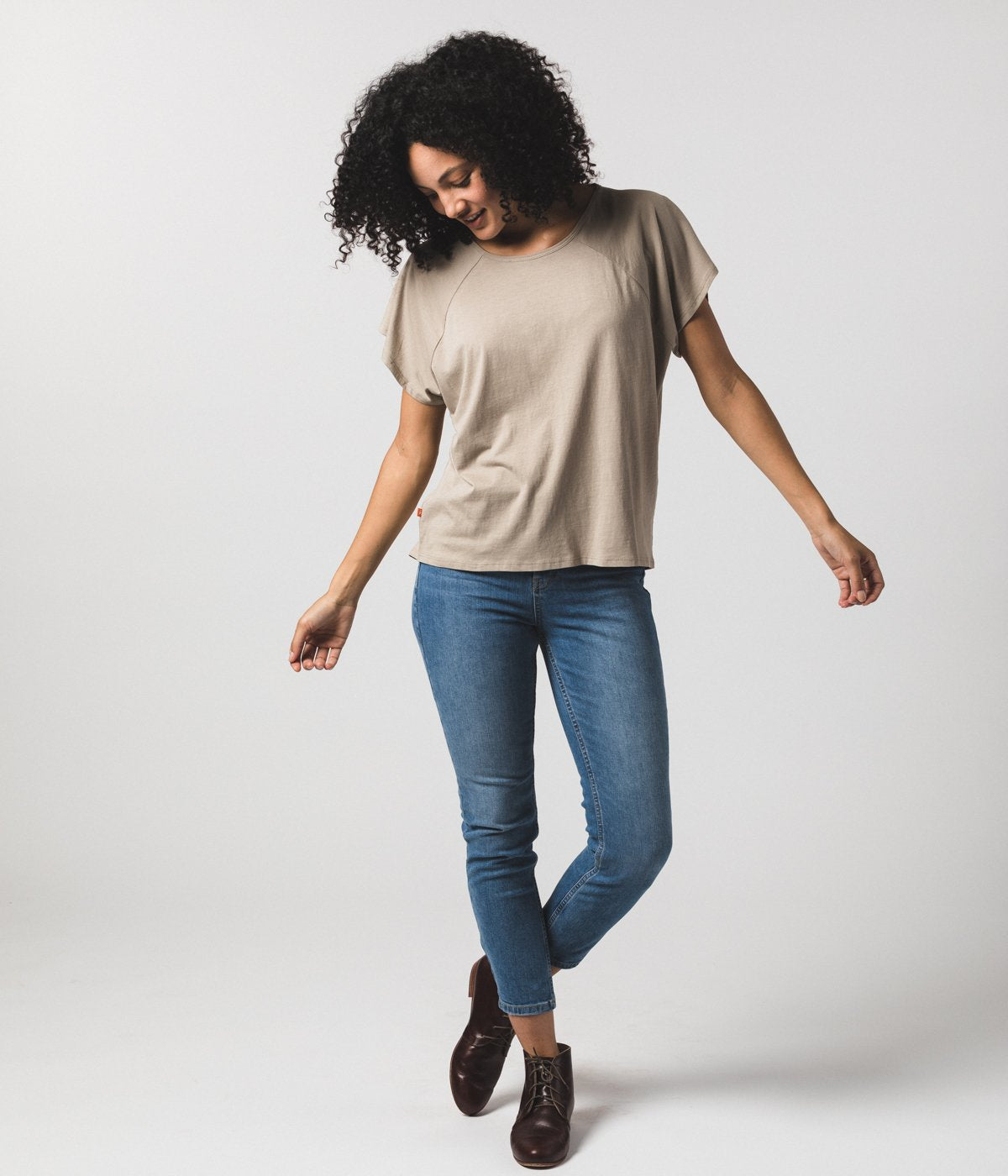 Women's Raglan Crew - Oatmeal