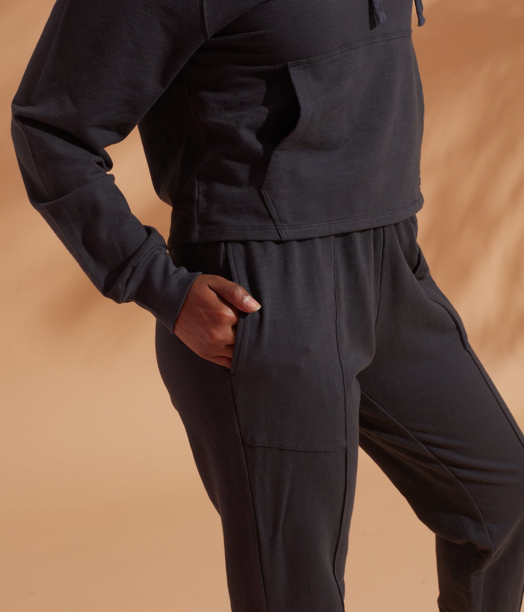 Genesis Jogger - Washed Black