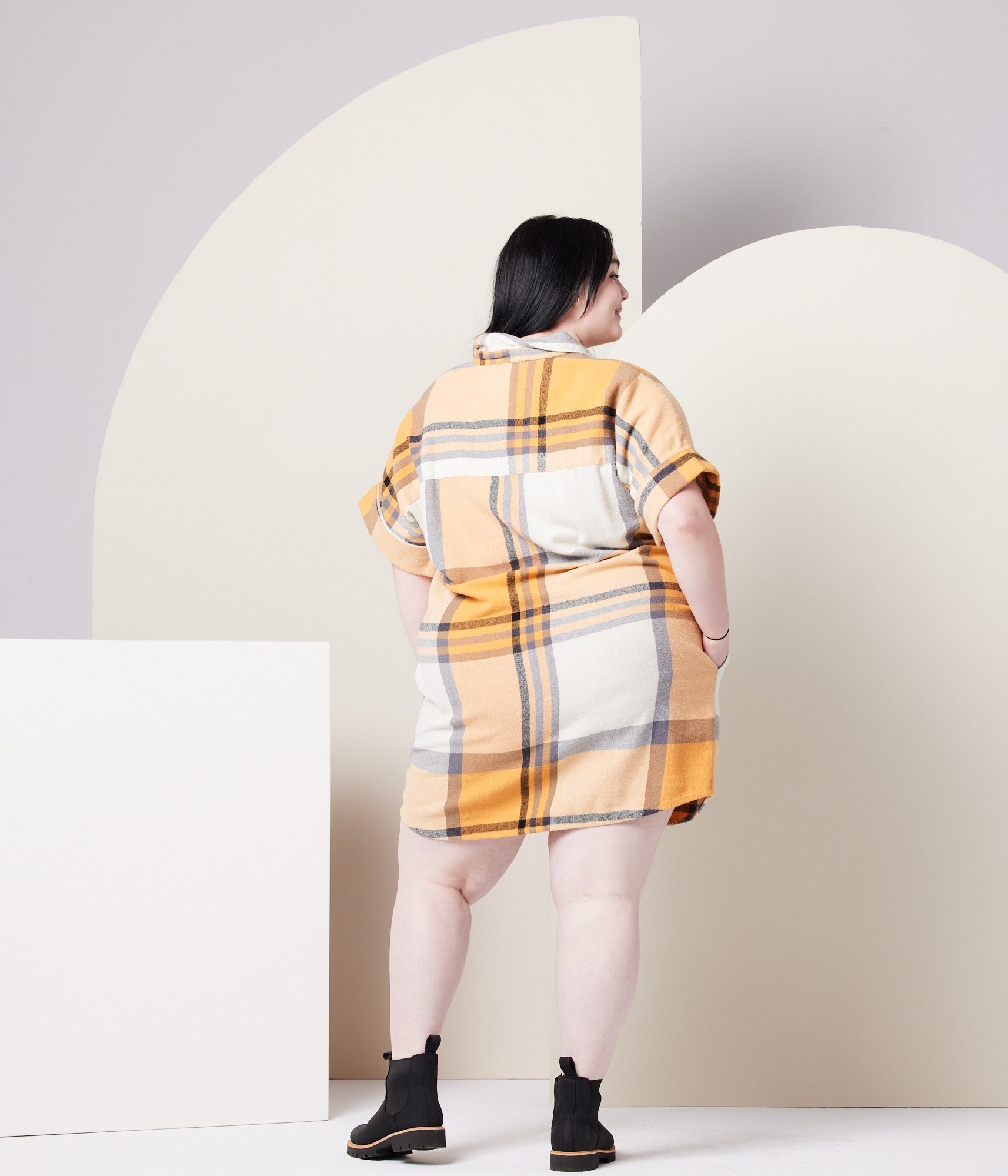 Amaris Dress - Apricot Plaid