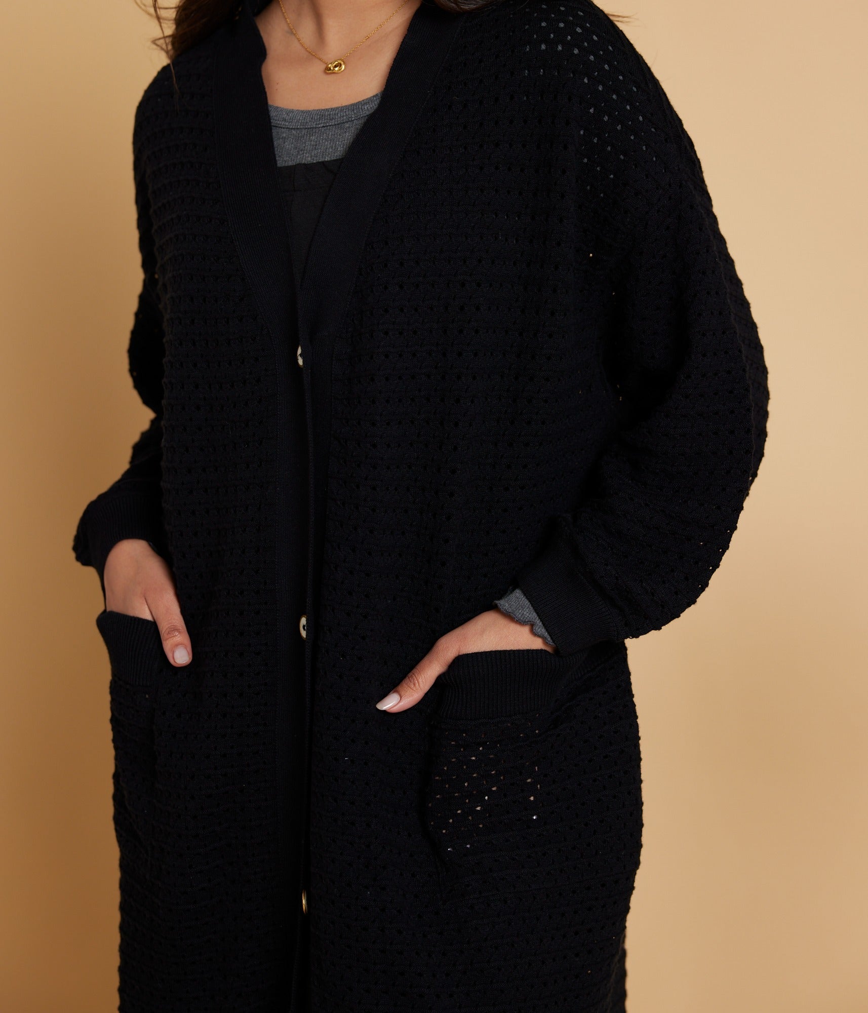 Almond Cardigan - Black