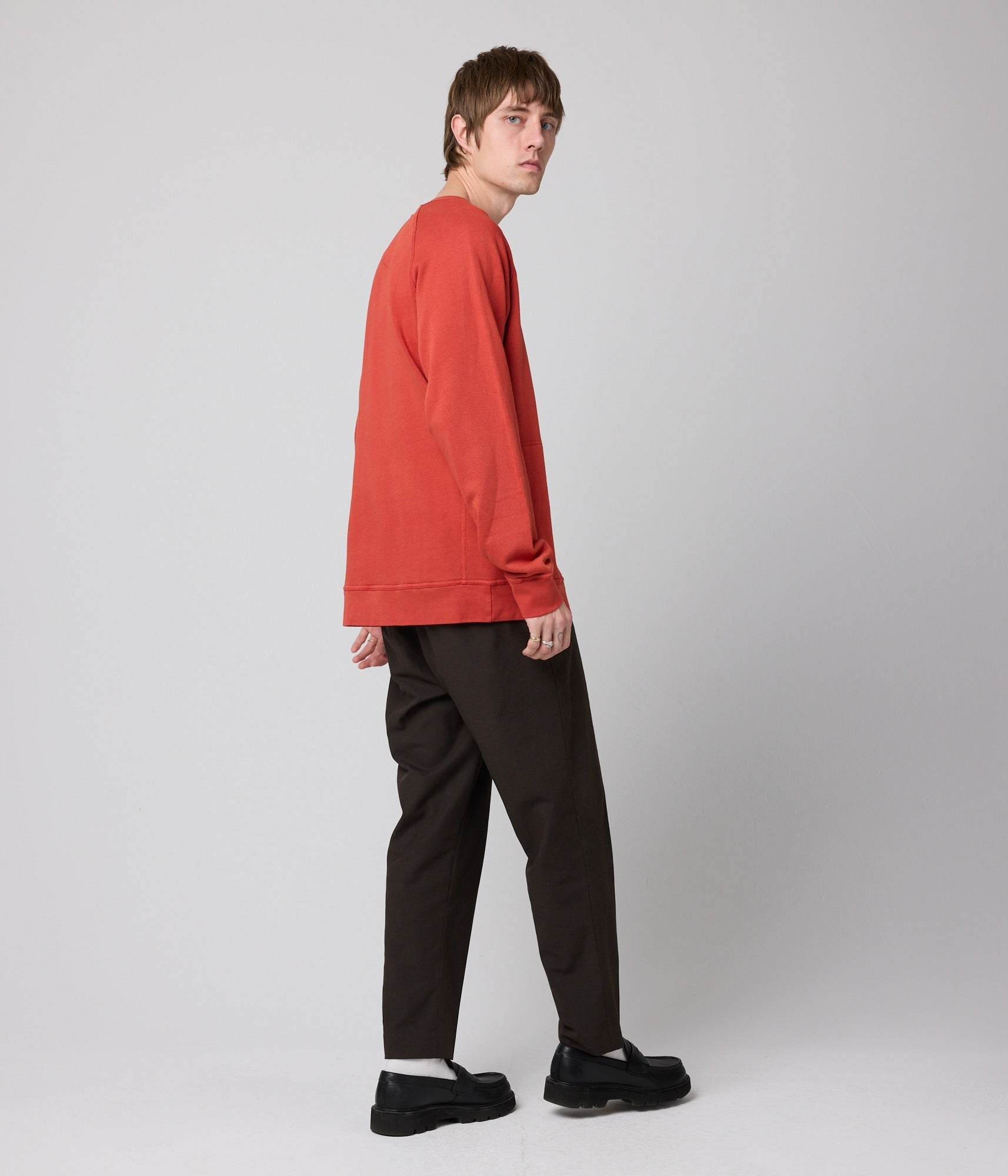 Unisex Pocket Crewneck Sweatshirt - Red