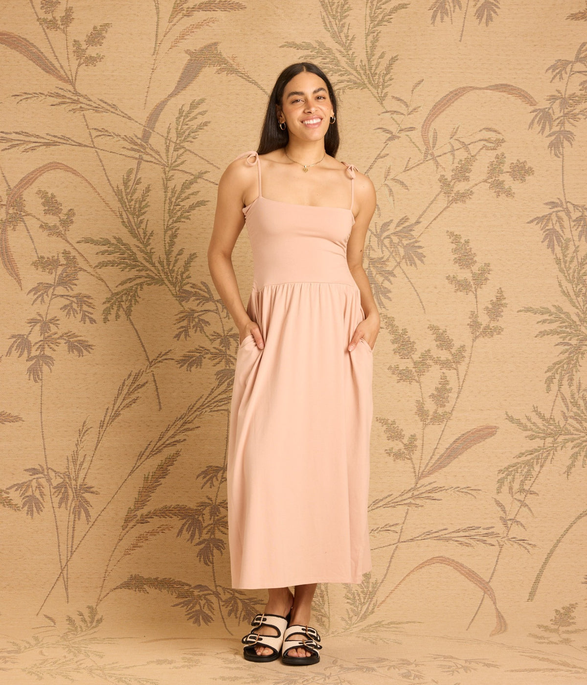 Scarlett Dress - Tearose