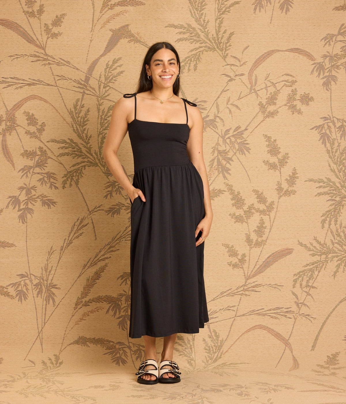 Scarlett Dress - Black