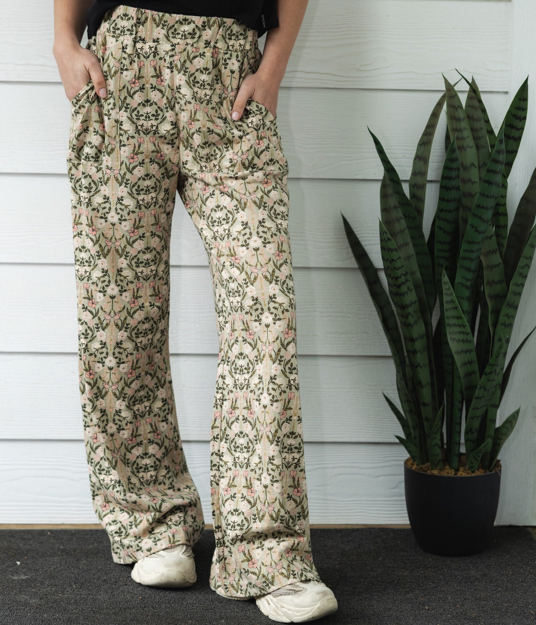 Thorn Pant - Victorian Floral