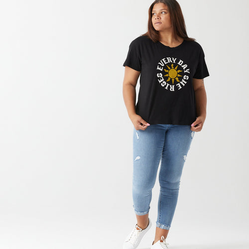 Every Day She Rises Tee